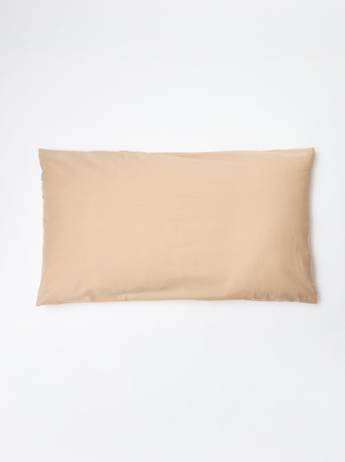 Fronha de almofada lisa - 50 x 80 cm aproximadamente - Kiabi