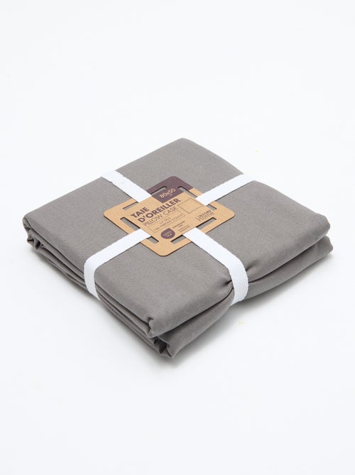 Fronha de almofada lisa - 50 x 80 cm aproximadamente - Kiabi Fronha de almofada lisa - 50 x 80 cm aproximadamente - Kiabi