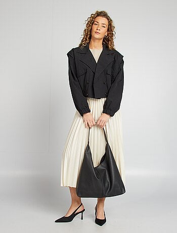 Gabardina curta - corte cropped