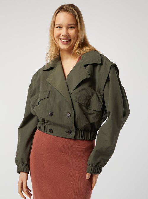 Gabardina curta - corte cropped - Kiabi