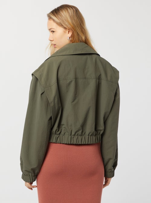 Gabardina curta - corte cropped - Kiabi