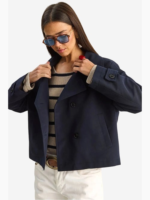 Gabardina curta com gola mandarim lucci - Kiabi Gabardina curta com gola mandarim lucci - Kiabi