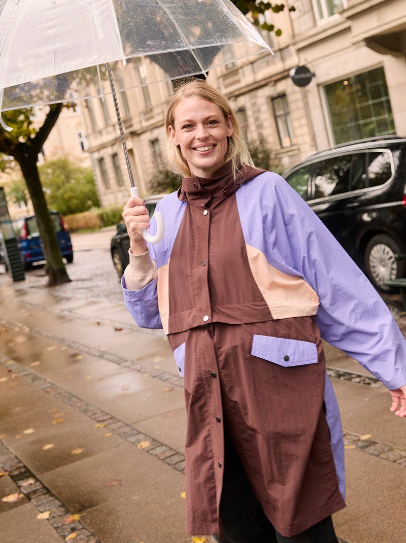 Gabardina oversize 2 em 1 CASTANHO - Kiabi