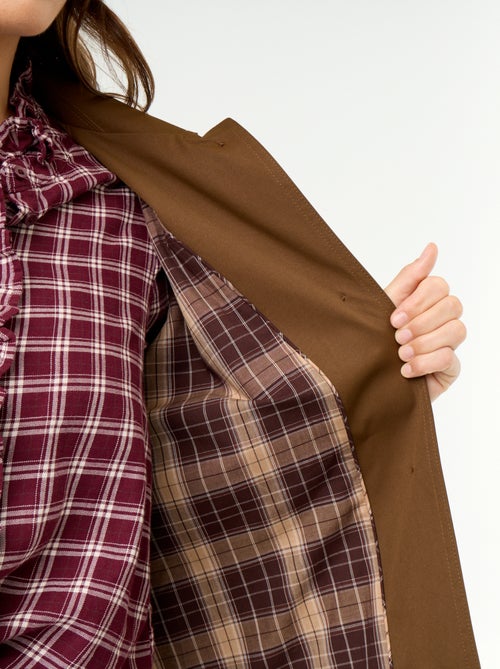Gabardine de comprimento médio com forro interior - Kiabi