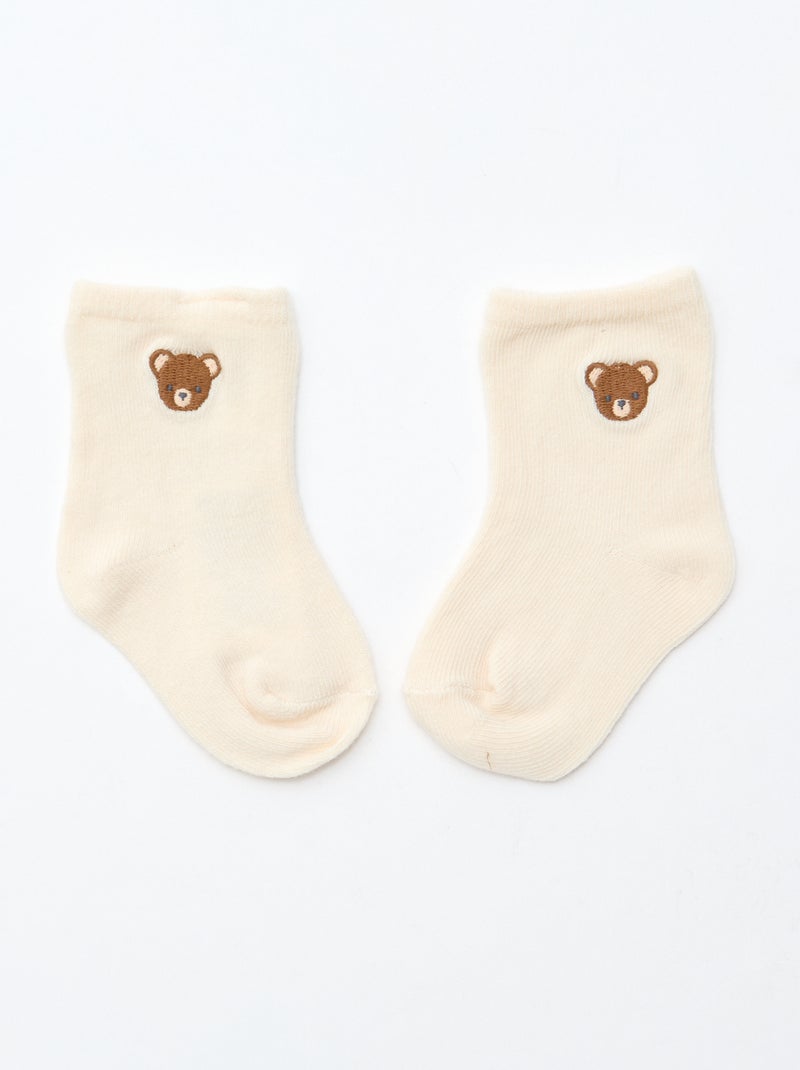 GIFTBOX body + calças + meias + gorro + babete Bege - Kiabi