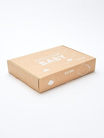 GIFTBOX Fato + meias + fralda + babetes
