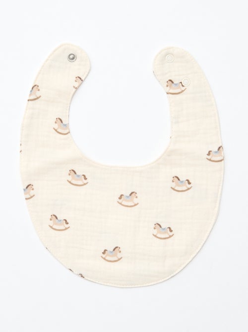 GIFTBOX Fato + meias + fralda de pano + babete - Kiabi