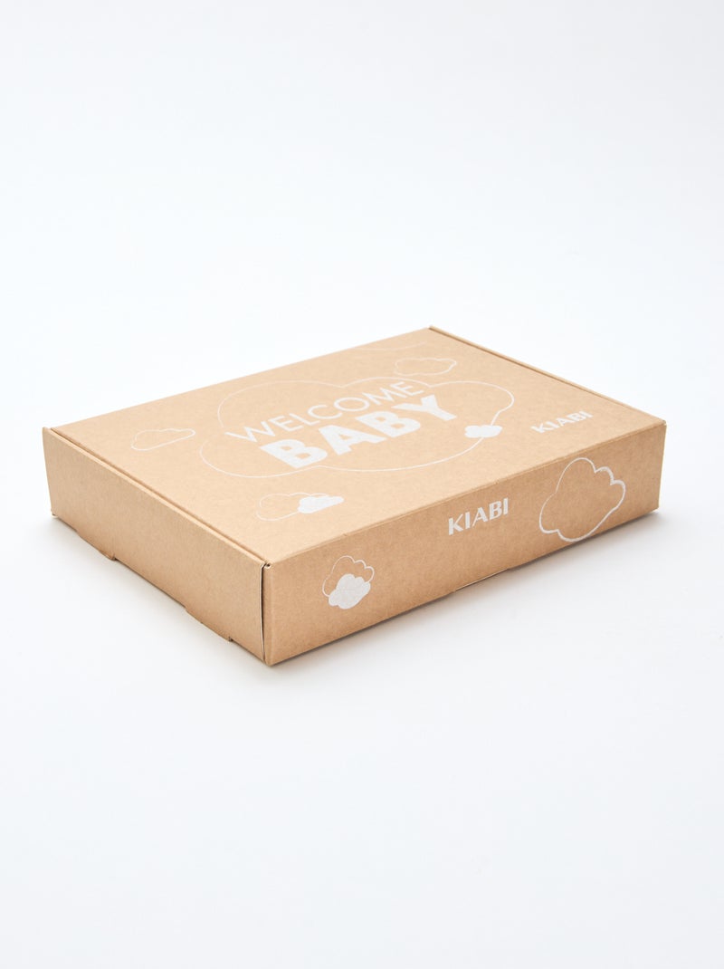 GIFTBOX Fato + meias + fralda de pano + babete Branco - Kiabi