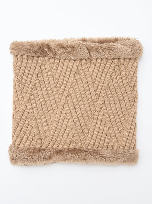 Gola com Borda Aveludada - Kiabi