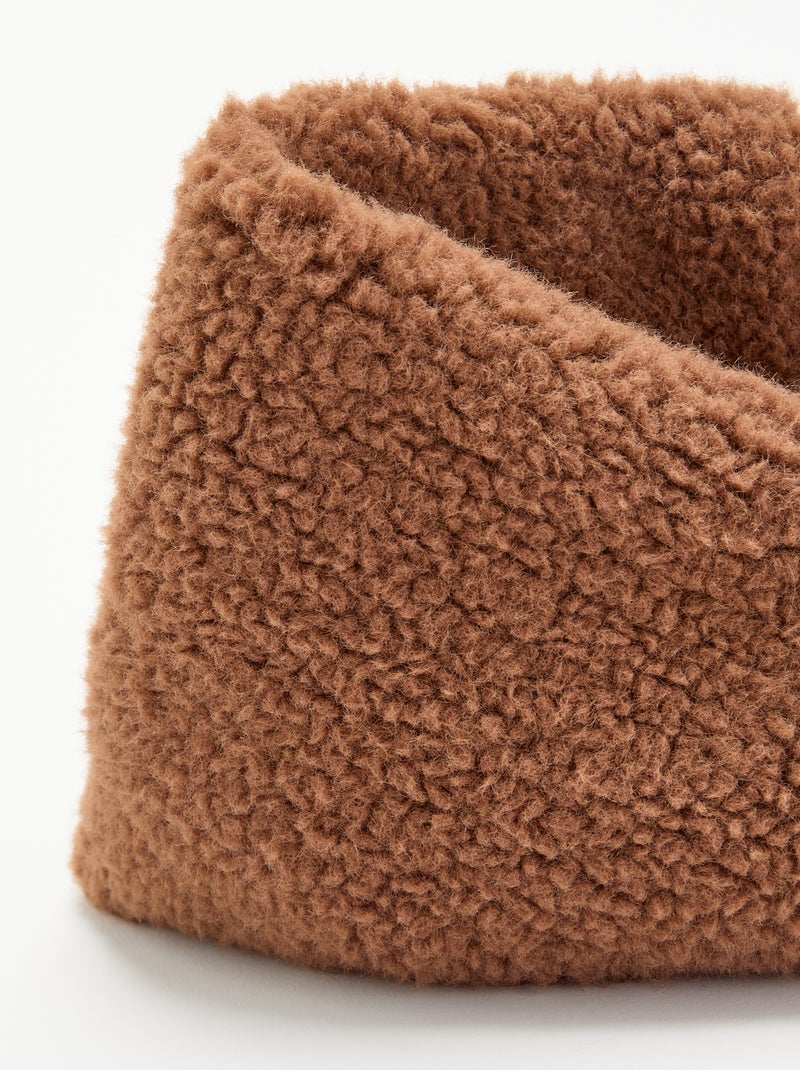 Gola com efeito de pelo Castanho - Kiabi