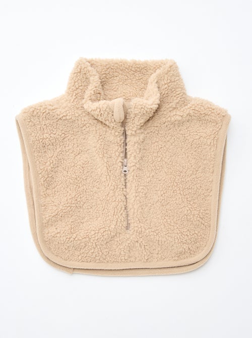 Gola com peitilho super macio - Kiabi