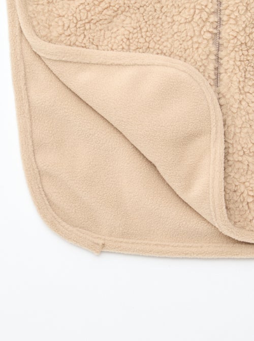 Gola com peitilho super macio - Kiabi