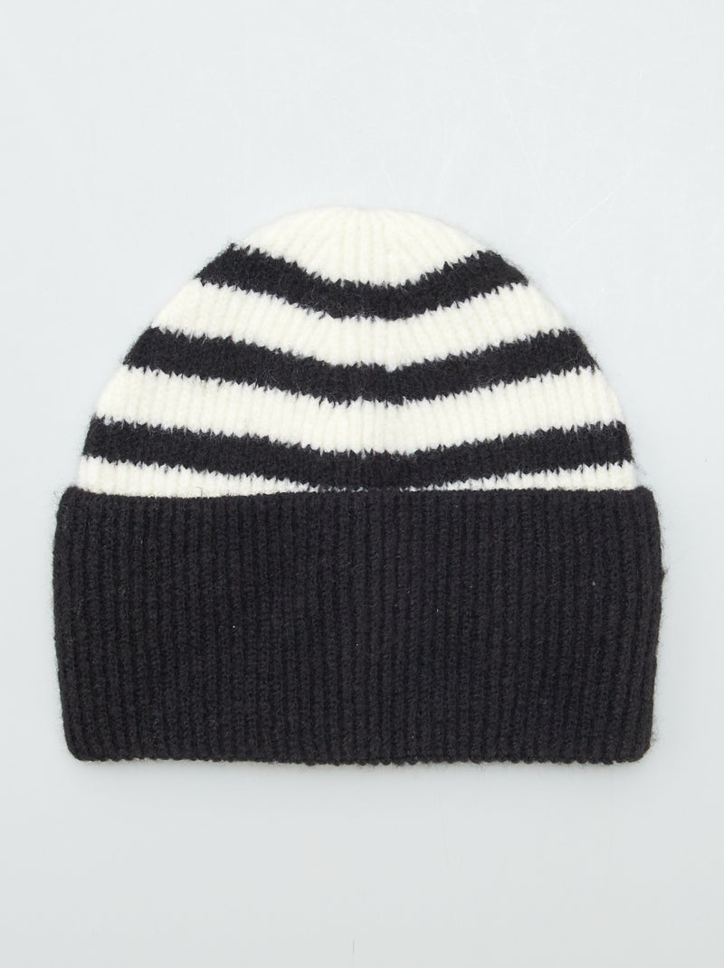 Gorro às riscas com dobra PRETO - Kiabi