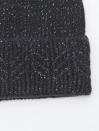 Gorro canelado brilhante