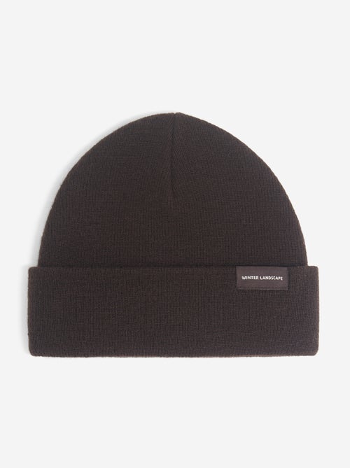 Gorro com etiqueta à frente - Kiabi