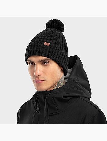 Gorro de inverno com pompom