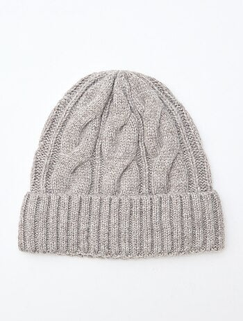 Gorro de malha torcida