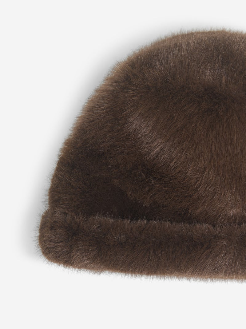 Gorro de pelo sintético Castanho - Kiabi