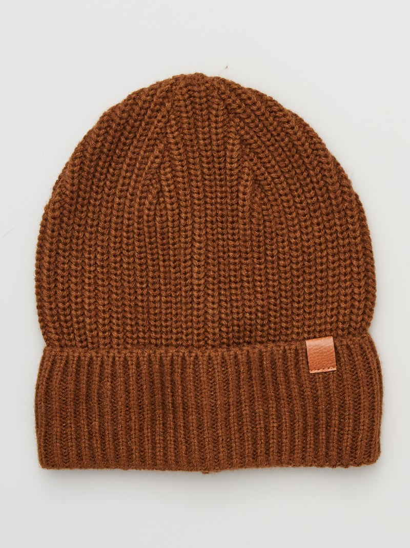 Gorro em malha Camel - Kiabi