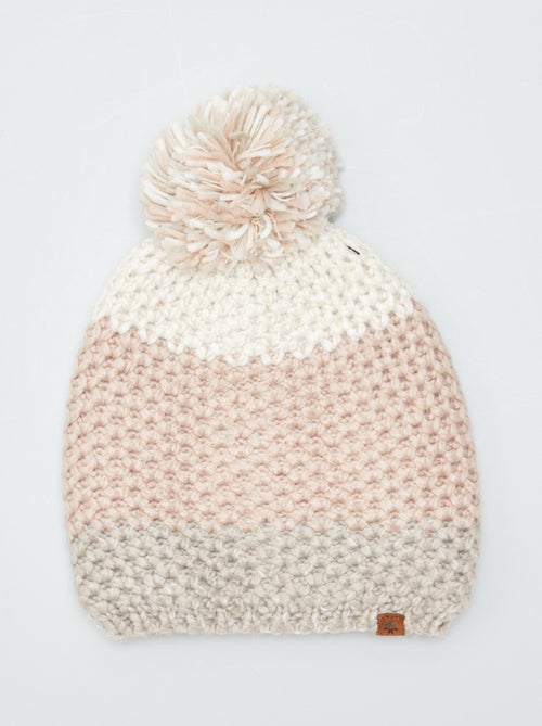 Gorro em malha tricô color-block com pompom - Kiabi
