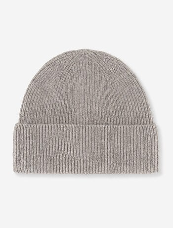 Gorro liso com dobra