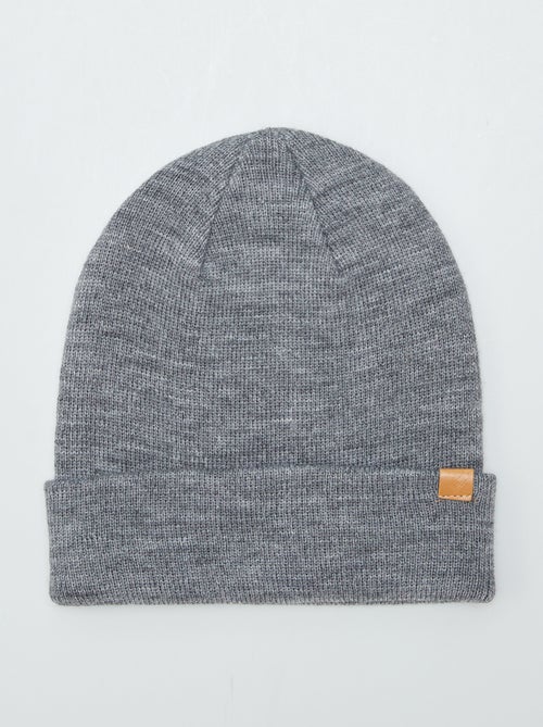 Gorro liso em malha fina - Kiabi