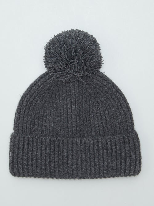 Gorro nervurado com pompom - Kiabi