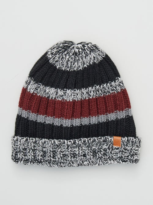 Gorro tricolor às riscas - Kiabi