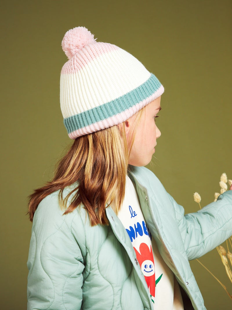 Gorro tricolor com pompom VERDE - Kiabi