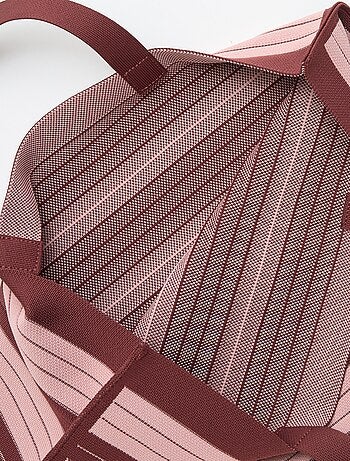 Grande saco de cabas às riscas