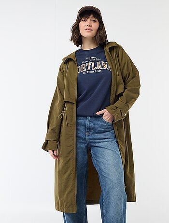 Impermeável com capuz