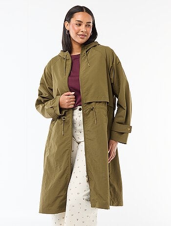 Impermeável com capuz