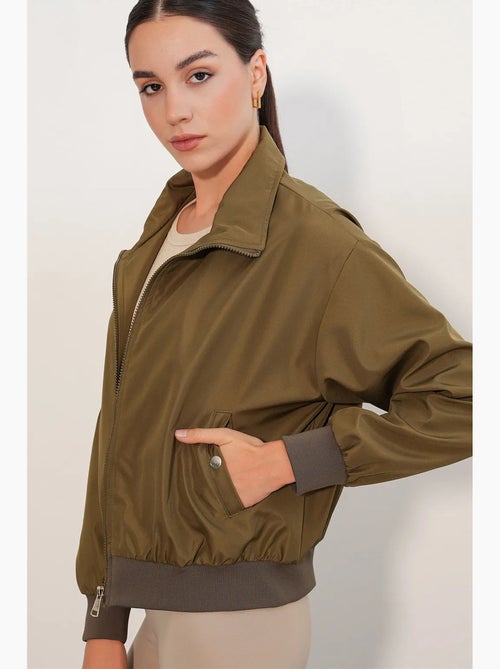Jaqueta feminina bdart - Kiabi Jaqueta feminina bdart - Kiabi