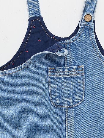 Jardineiras curtas com bolso frontal