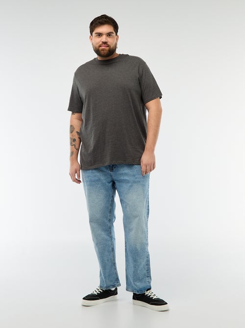 Jean regular / corte reto com 5 bolsos - Kiabi