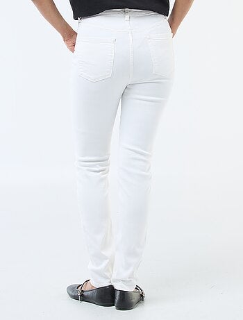 Jean super skinny cintura muito subida - L32