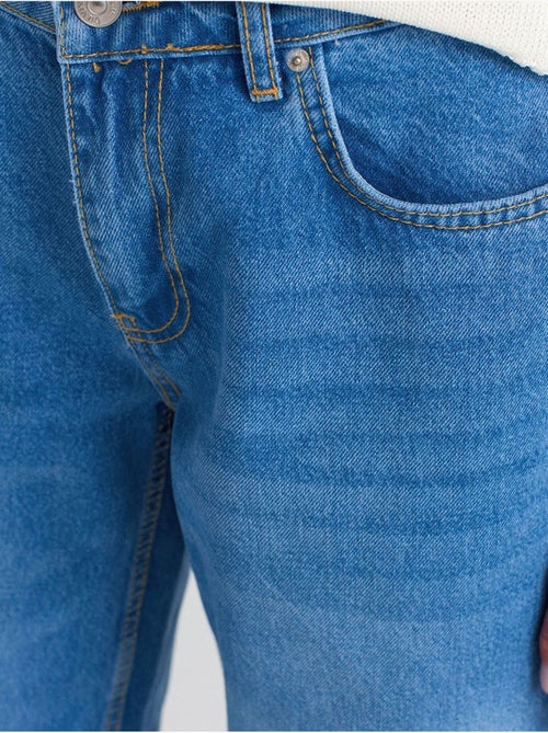 Jeans balloon de cintura subida e perna larga e larga dilvin - Kiabi Jeans balloon de cintura subida e perna larga e larga dilvin - Kiabi