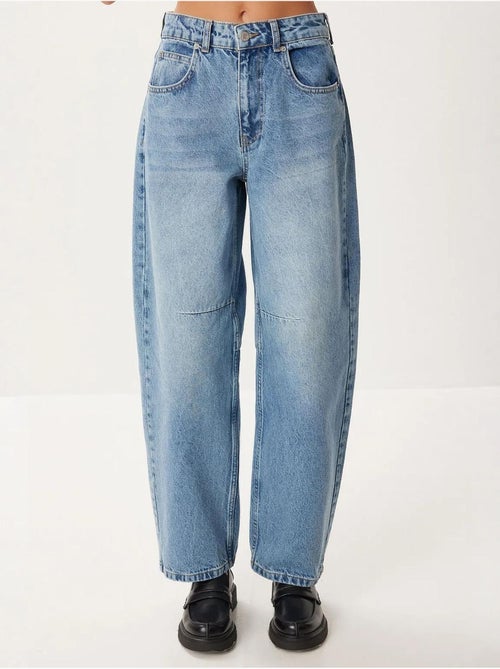 Jeans balloon fit de cintura subida com punho boot cuff istanbul - Kiabi Jeans balloon fit de cintura subida com punho boot cuff istanbul - Kiabi