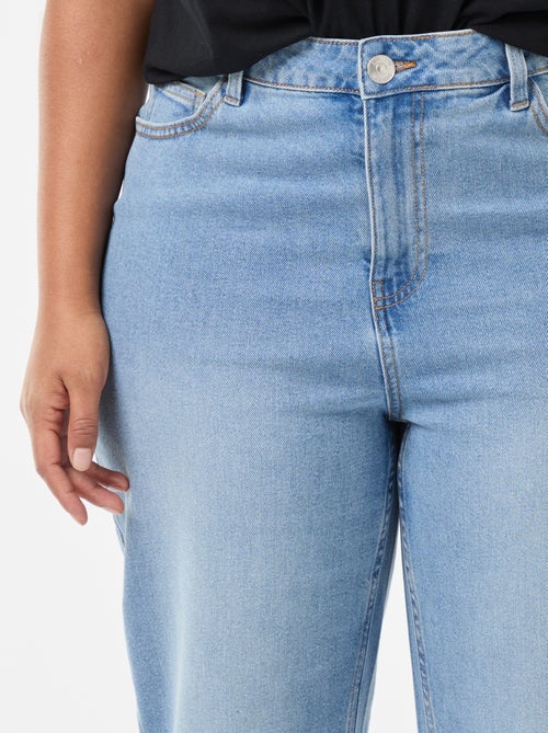 Jeans bootcut com bainha desfiada - Kiabi