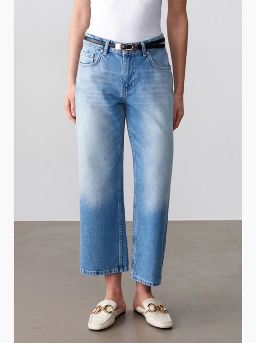 Jeans capri de cintura baixa e perna larga dilvin - Kiabi Jeans capri de cintura baixa e perna larga dilvin - Kiabi