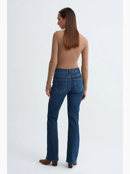 Jeans de cintura baixa de perna reta dilvin - Kiabi