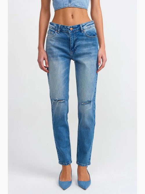 Jeans de cintura média de perna reta dilvin - Kiabi Jeans de cintura média de perna reta dilvin - Kiabi