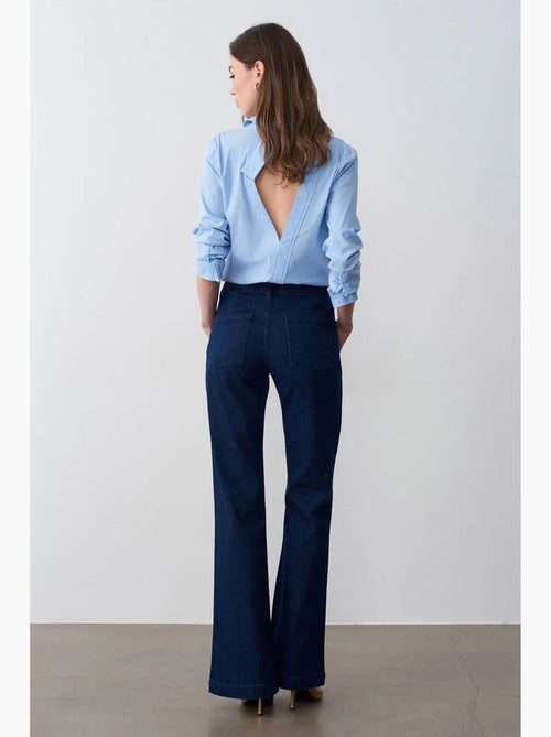 Jeans de cintura subida à boca de sino dilvin - Kiabi Jeans de cintura subida à boca de sino dilvin - Kiabi