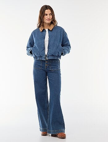 Jeans de cintura subida com botões