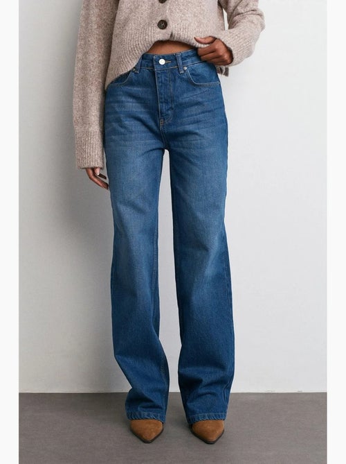 Jeans de ganga à boca de sino de cintura média dilvin - Kiabi Jeans de ganga à boca de sino de cintura média dilvin - Kiabi
