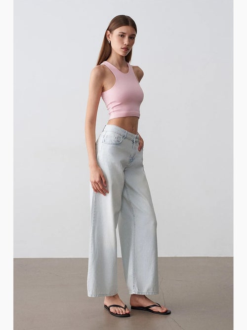 Jeans de ganga de algodão de cintura baixa e perna larga dilvin - Kiabi Jeans de ganga de algodão de cintura baixa e perna larga dilvin - Kiabi