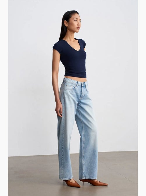 Jeans de ganga de algodão de cintura baixa e perna reta dilvin - Kiabi Jeans de ganga de algodão de cintura baixa e perna reta dilvin - Kiabi
