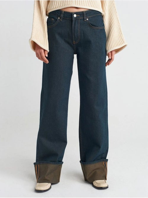 Jeans de ganga de algodão de cintura média e perna larga dilvin - Kiabi Jeans de ganga de algodão de cintura média e perna larga dilvin - Kiabi