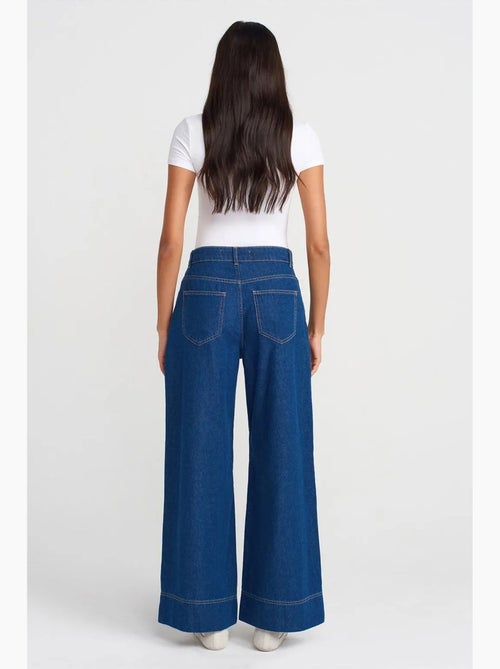 Jeans de ganga de algodão de cintura subida e perna larga dilvin - Kiabi Jeans de ganga de algodão de cintura subida e perna larga dilvin - Kiabi