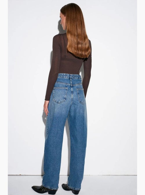 Jeans de ganga de algodão de cintura subida e perna larga dilvin - Kiabi Jeans de ganga de algodão de cintura subida e perna larga dilvin - Kiabi